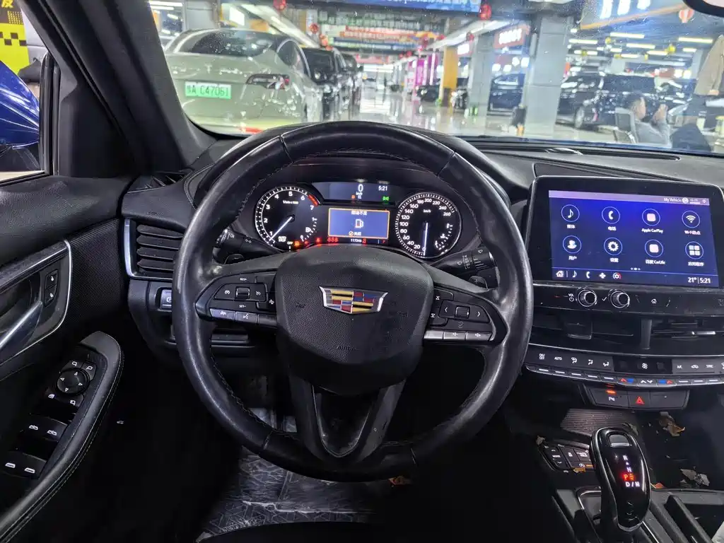 Cadillac CT5 — фото 5