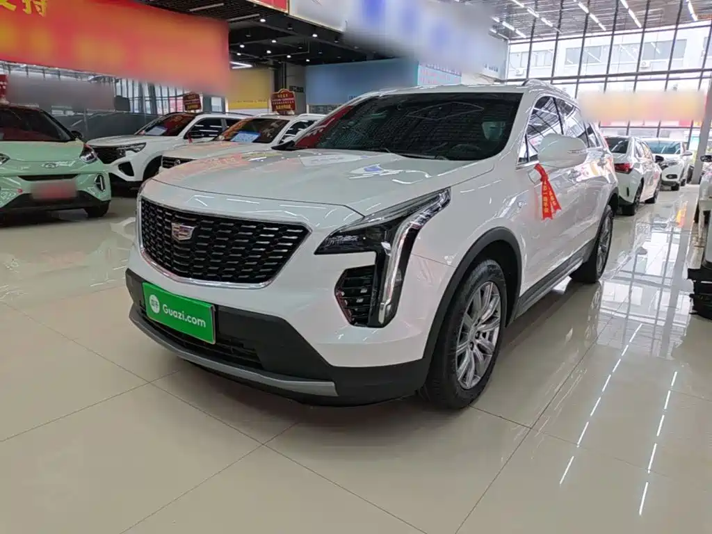 Cadillac XT4 — фото 2
