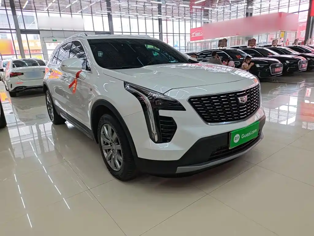 Cadillac XT4 — фото 4