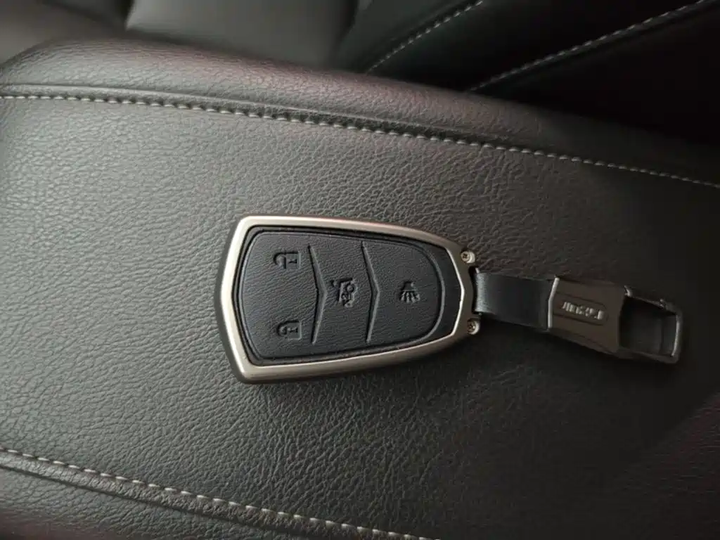 Cadillac XT4 — фото 9