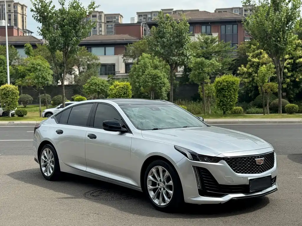 Cadillac CT5 — фото 3