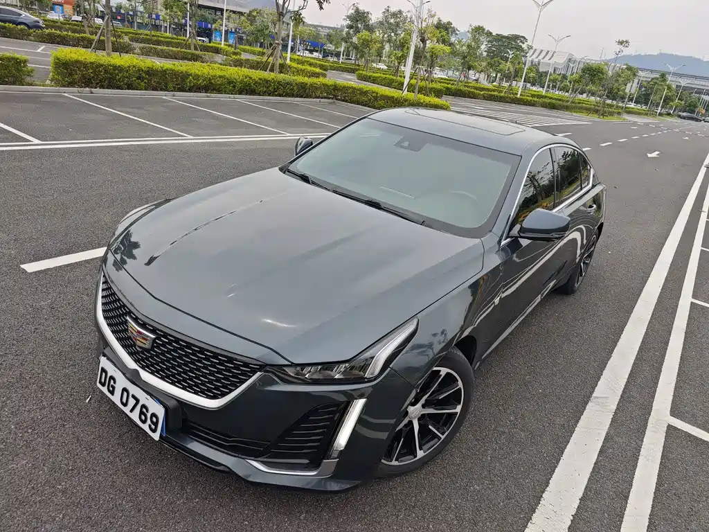 Cadillac CT5 — фото 7