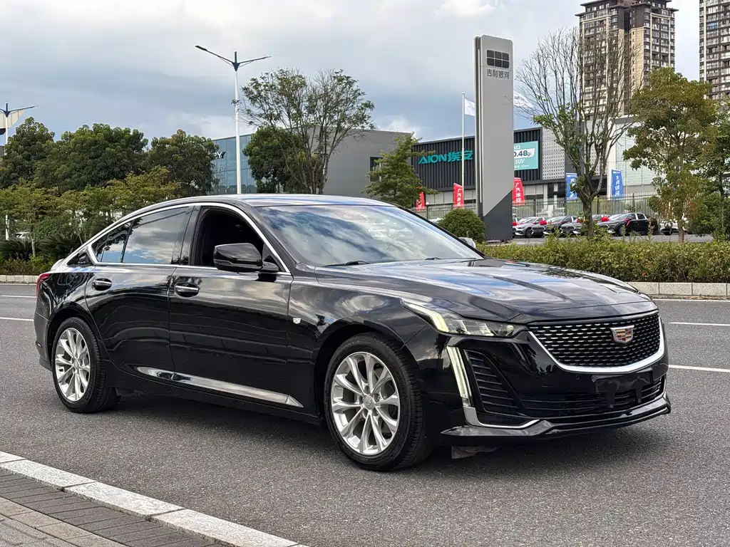Cadillac CT5 — фото 3