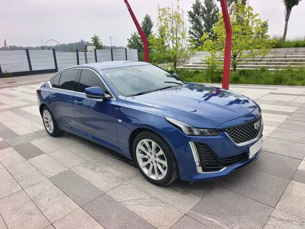 Cadillac CT5 — фото 9