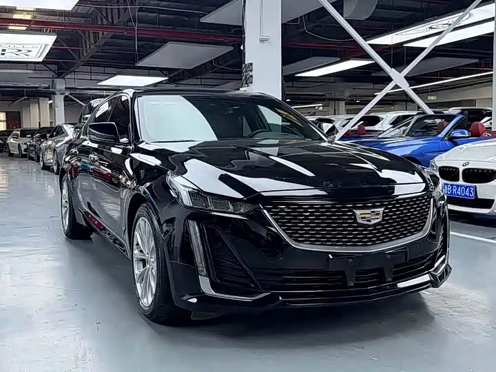 Cadillac CT5 — фото 3