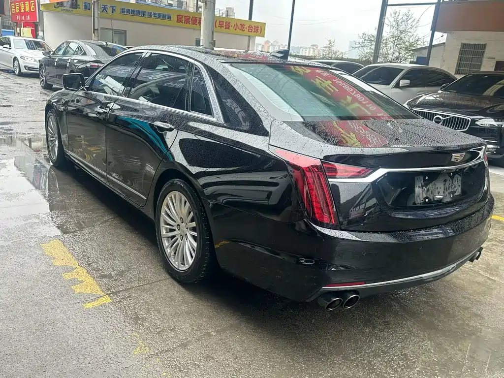 Cadillac CT6 — фото 7
