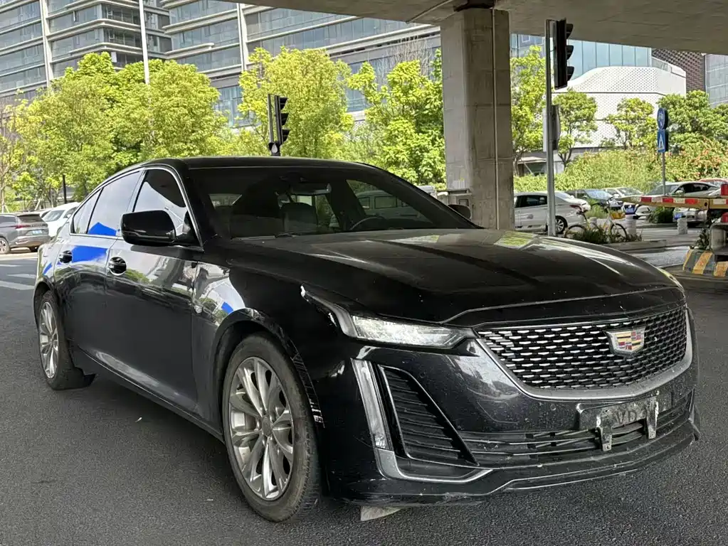 Cadillac CT5 — фото 3