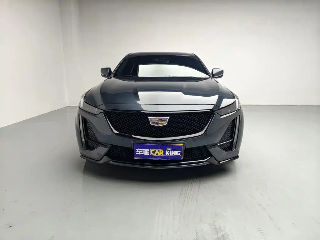 Cadillac CT5 — фото 2