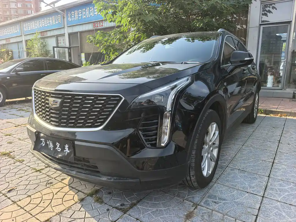 Cadillac XT4 — фото 2