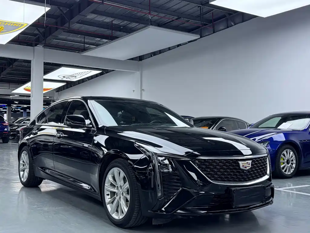 Cadillac CT5 — фото 3
