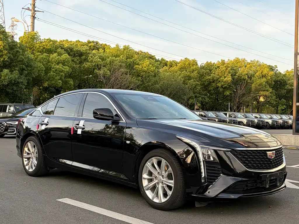 Cadillac CT5 — фото 3