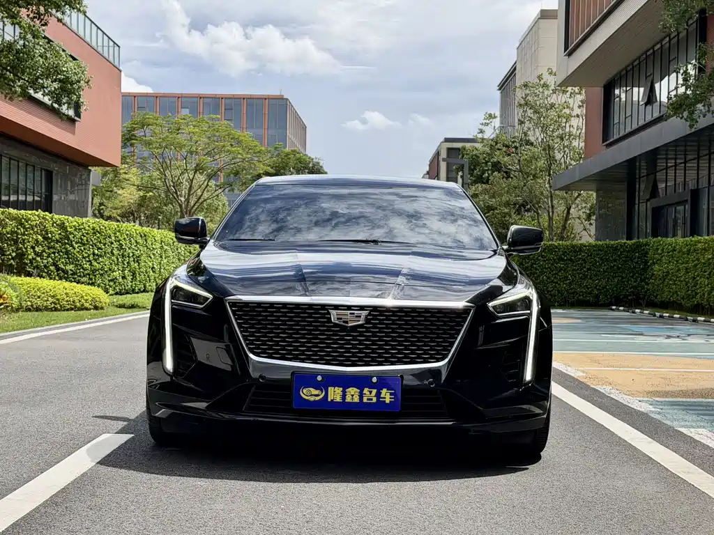 Cadillac CT6 — фото 2