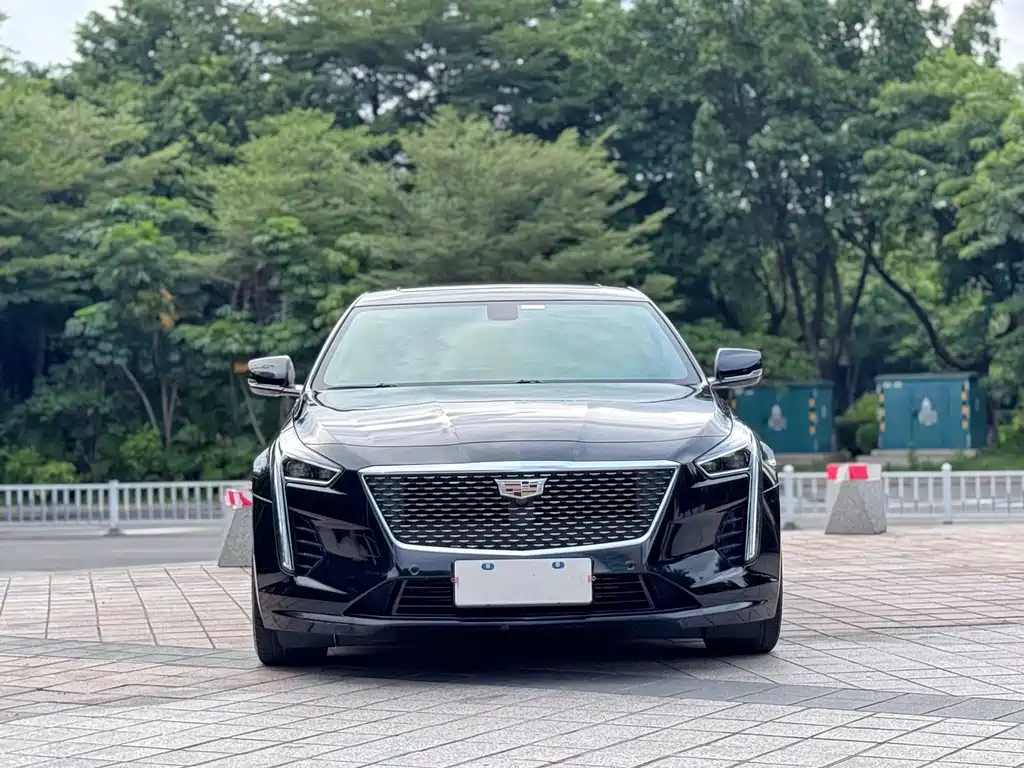 Cadillac CT6 — фото 2