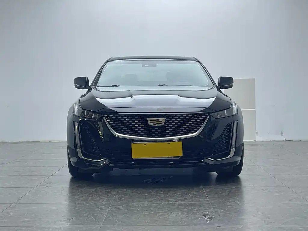 Cadillac CT5 — фото 2