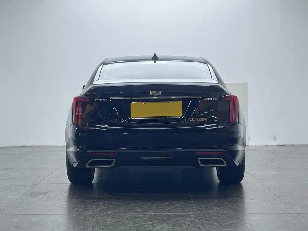 Cadillac CT5 — фото 5