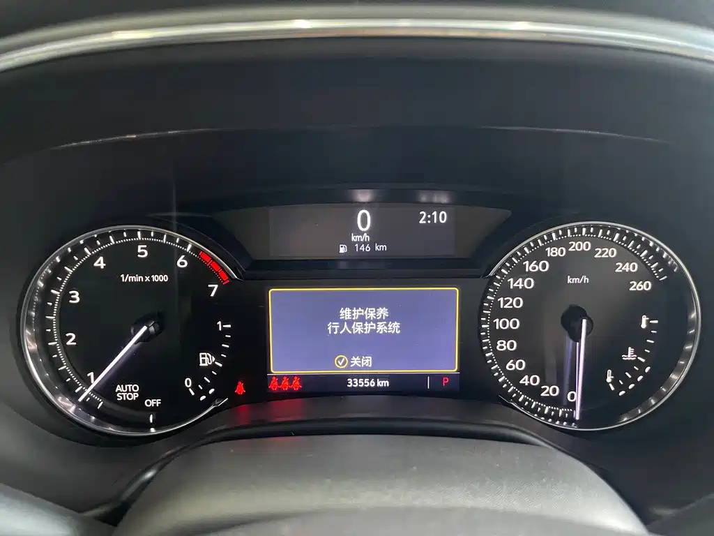 Cadillac CT5 — фото 20