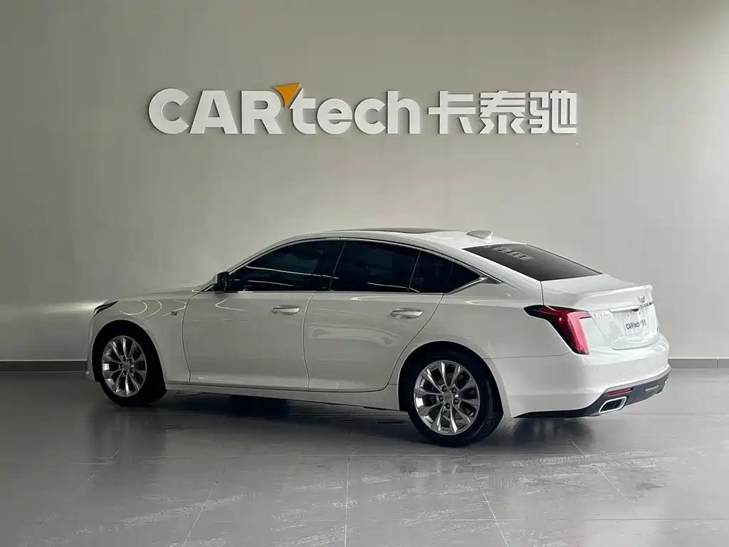 Cadillac CT5 — фото 6