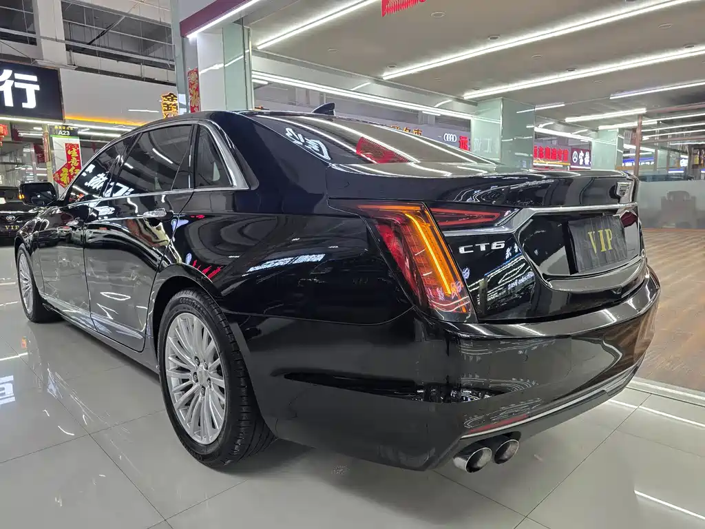 Cadillac CT6 — фото 5