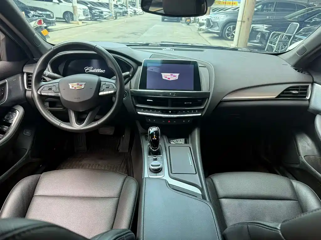 Cadillac CT5 — фото 5
