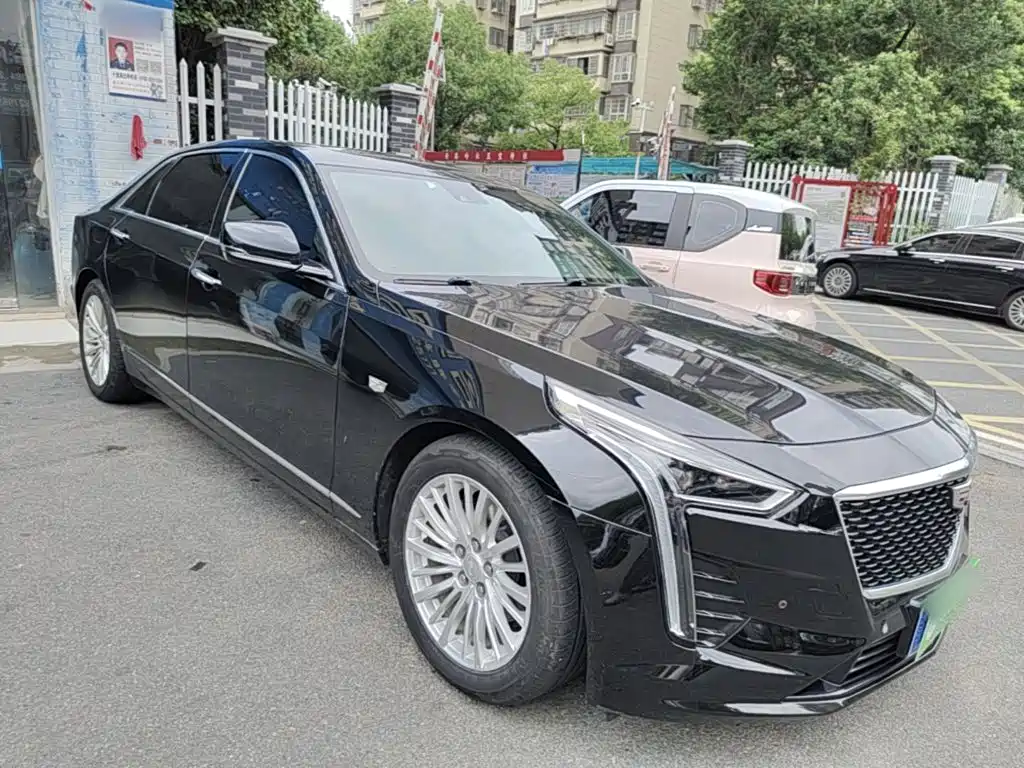 Cadillac CT6 — фото 4