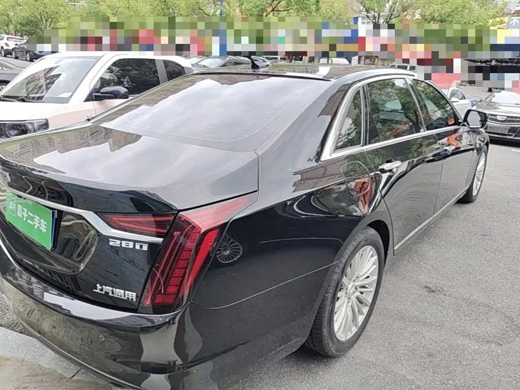 Cadillac CT6 — фото 7
