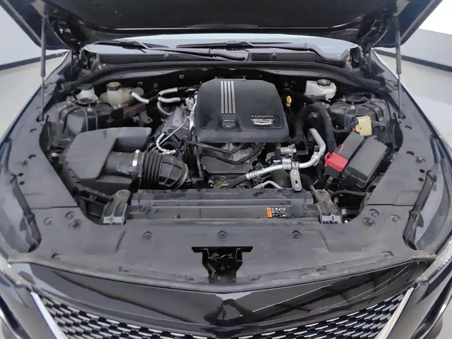 Cadillac CT5 — фото 10