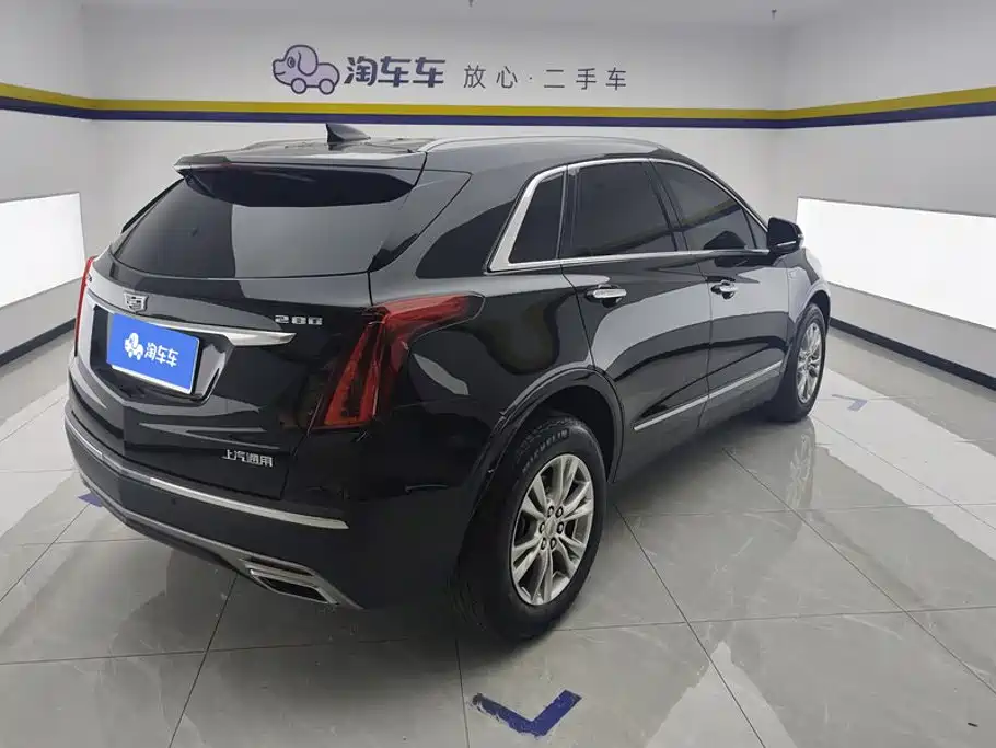 Cadillac XT5 — фото 3