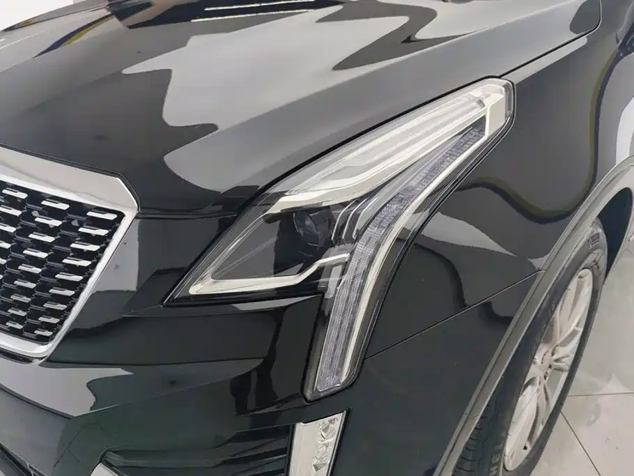 Cadillac XT5 — фото 5
