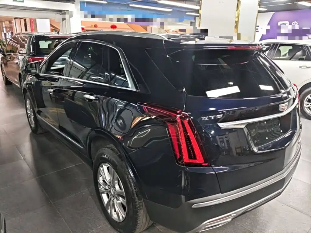 Cadillac XT5 — фото 5