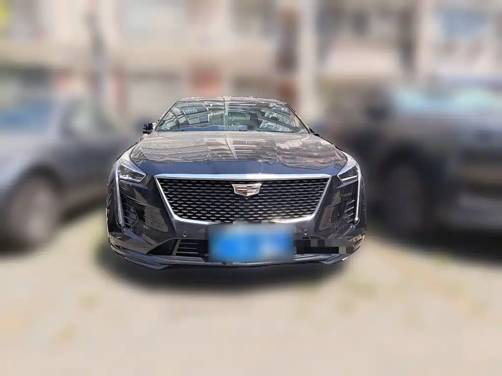 Cadillac CT6 — фото 24