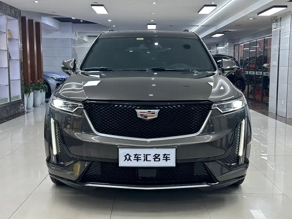 Cadillac XT6 — фото 2