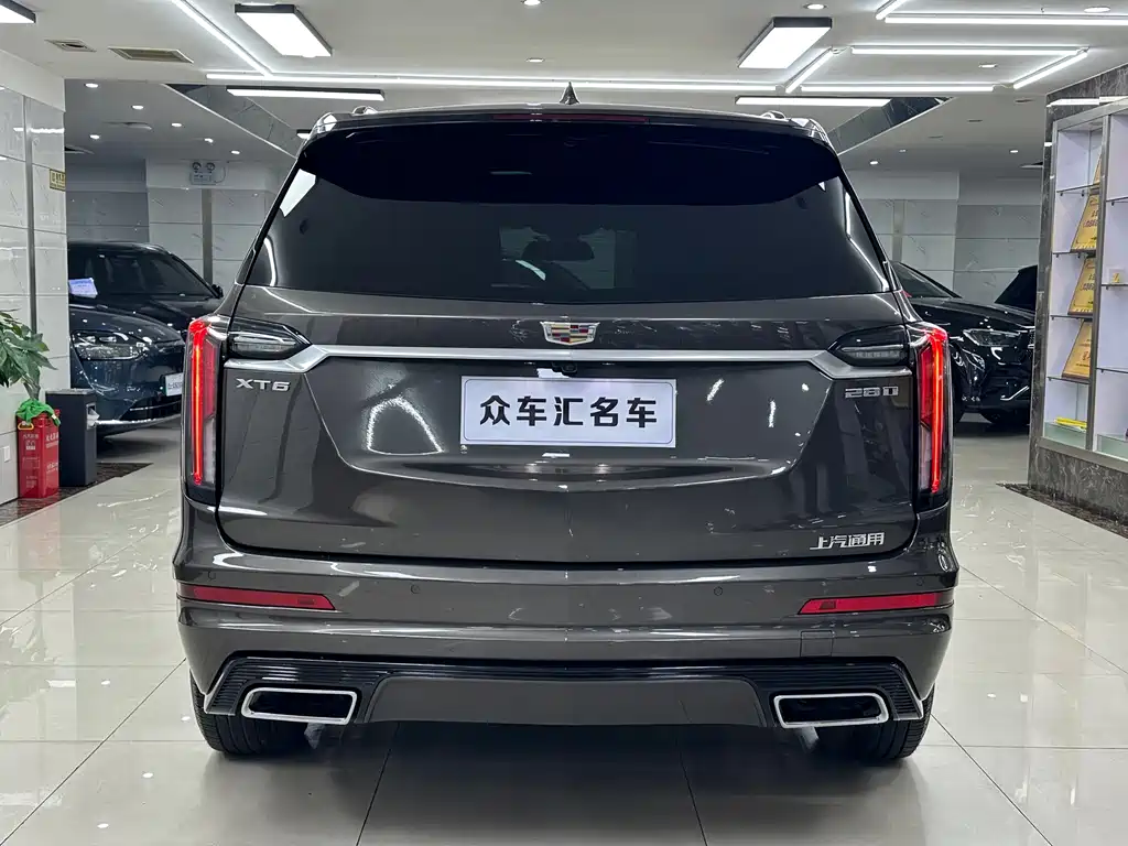 Cadillac XT6 — фото 5