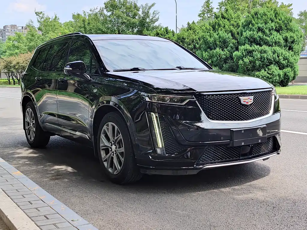 Cadillac XT6 — фото 2
