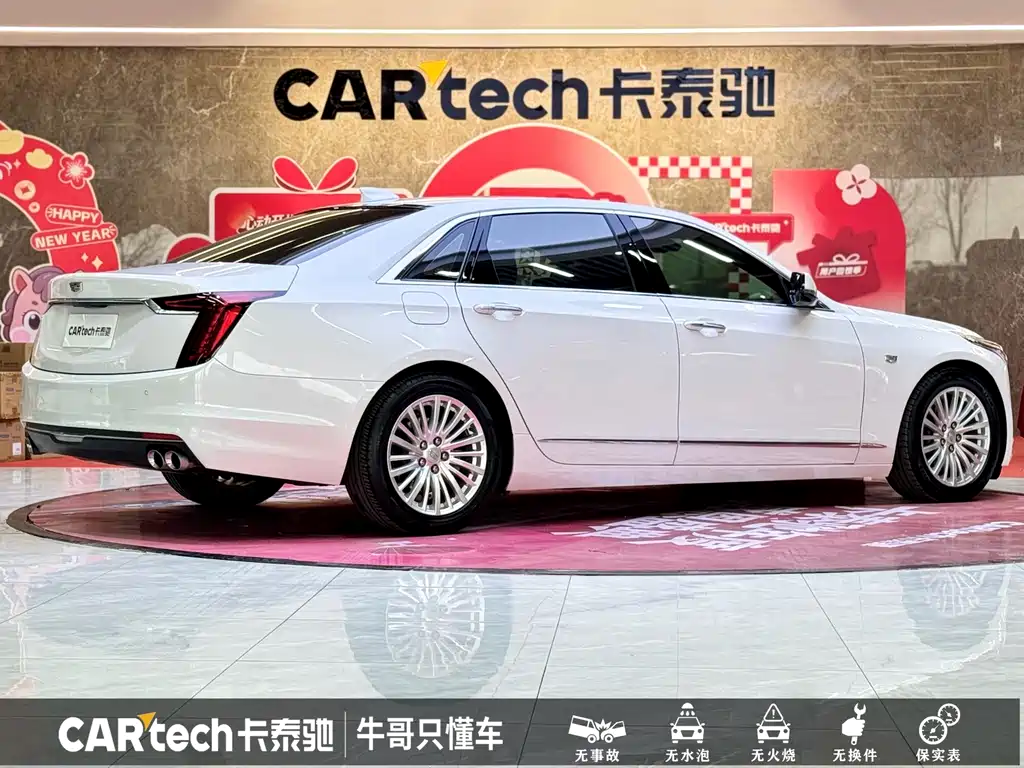 Cadillac CT6 — фото 25