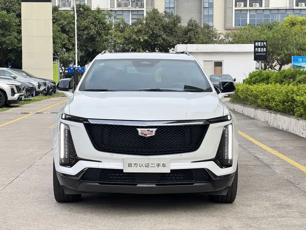 Cadillac XT5 — фото 2