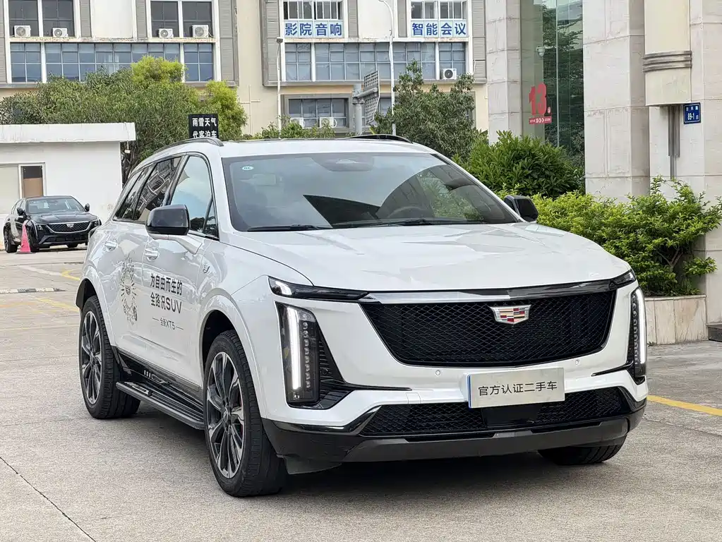 Cadillac XT5 — фото 3
