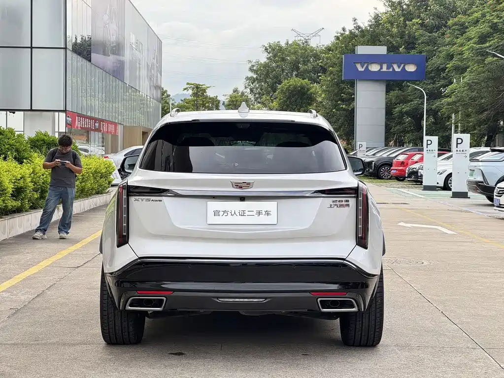 Cadillac XT5 — фото 5