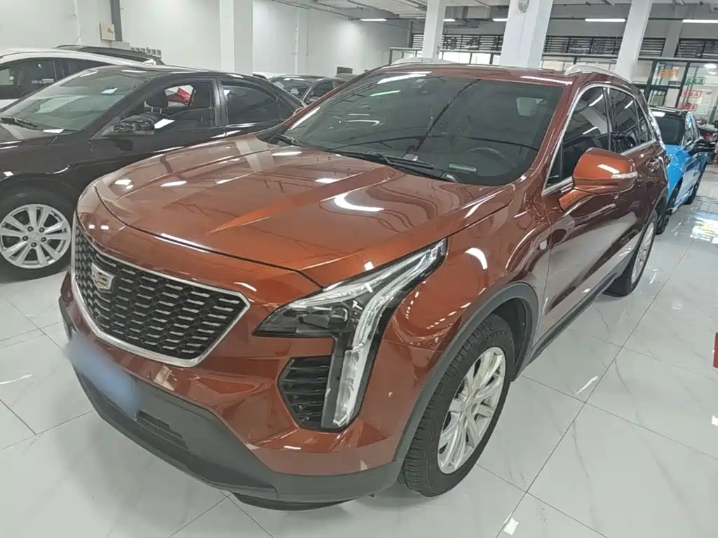 Cadillac XT4 — фото 2