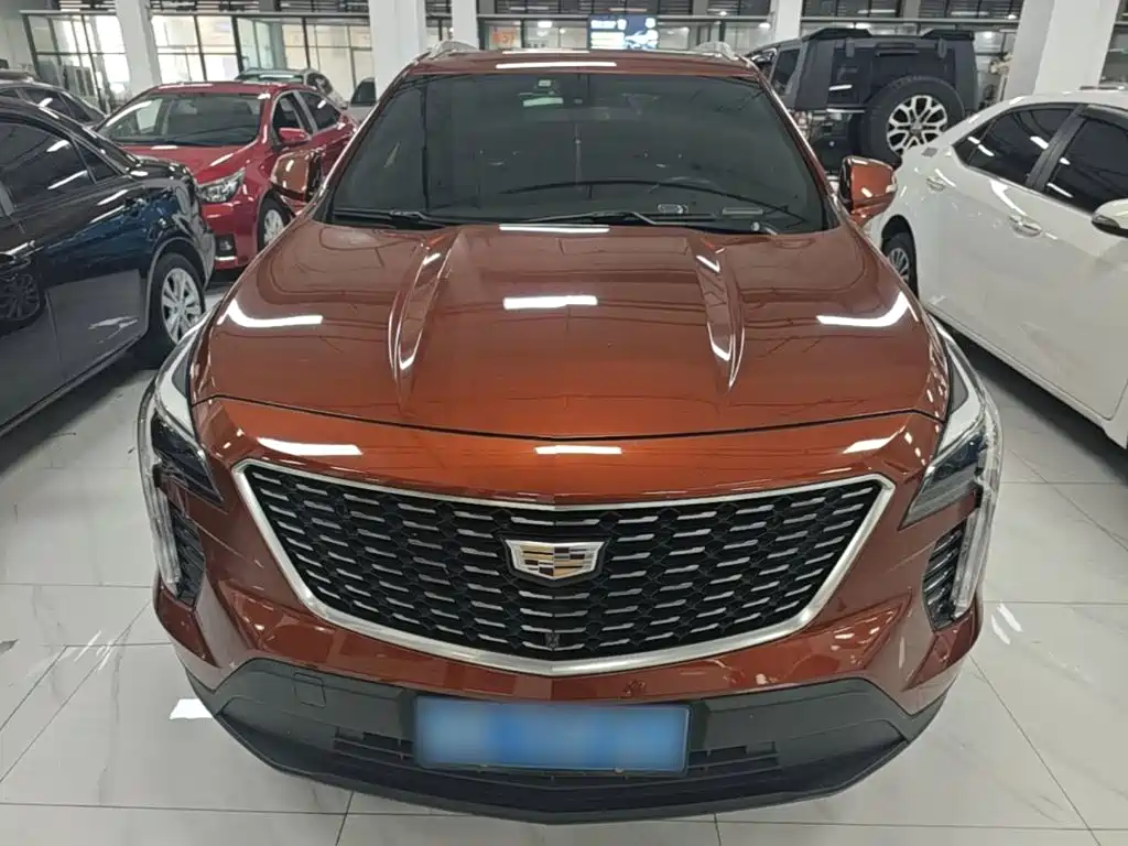 Cadillac XT4 — фото 3