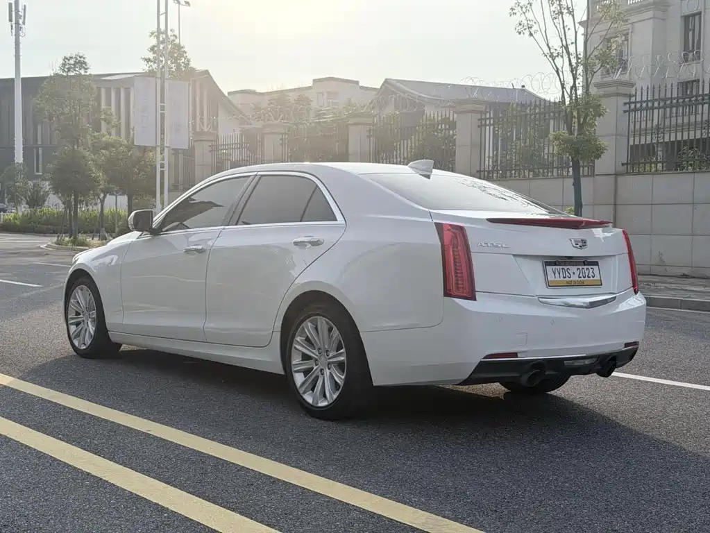 Cadillac ATS-L — фото 5