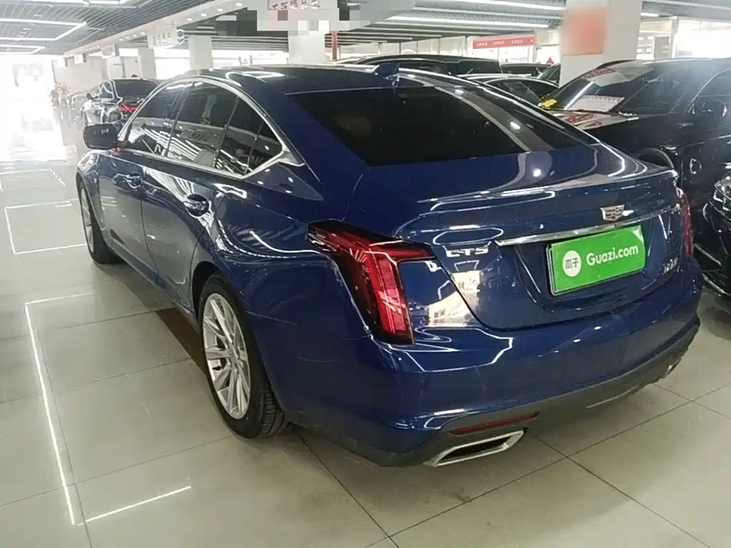 Cadillac CT5 — фото 5