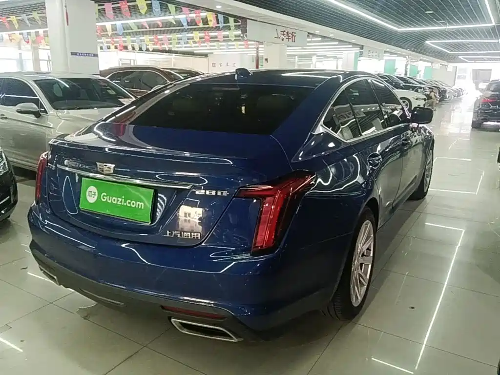 Cadillac CT5 — фото 7