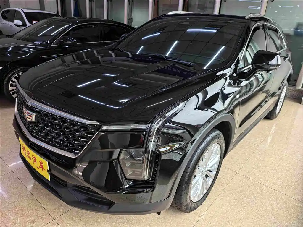Cadillac XT4
