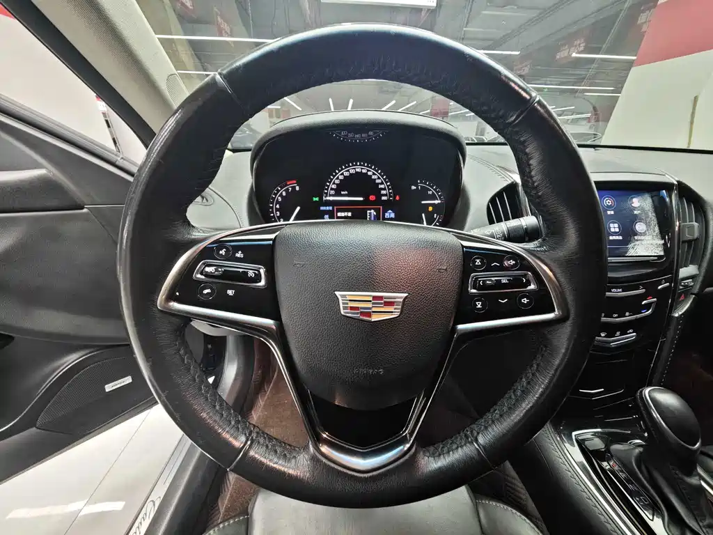Cadillac ATS-L — фото 5