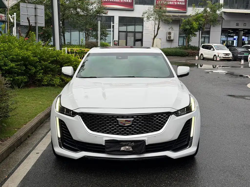 Cadillac CT5 — фото 3