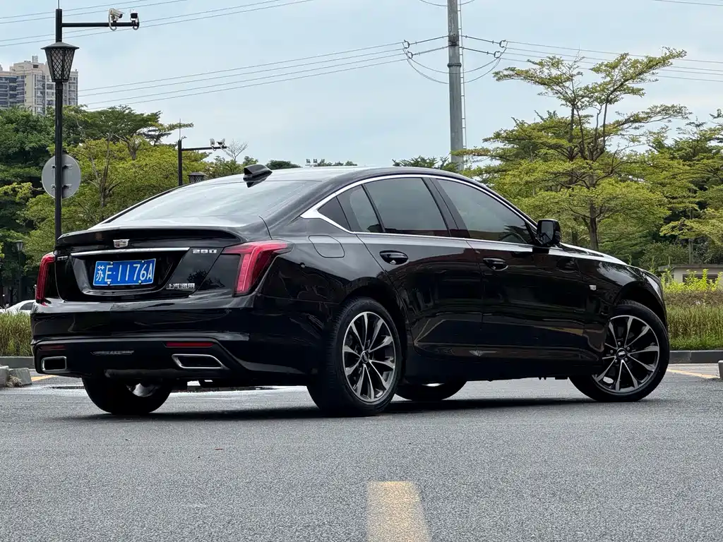Cadillac CT5 — фото 3