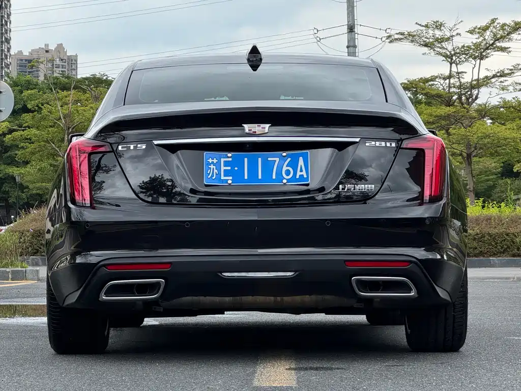 Cadillac CT5 — фото 6