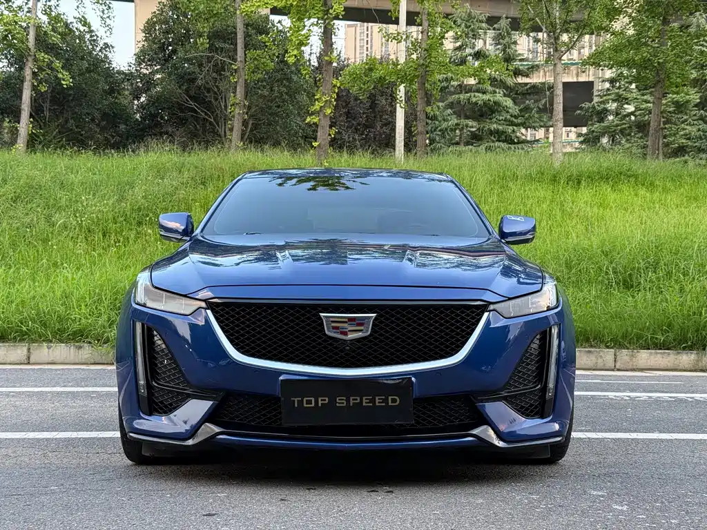 Cadillac CT5 — фото 2