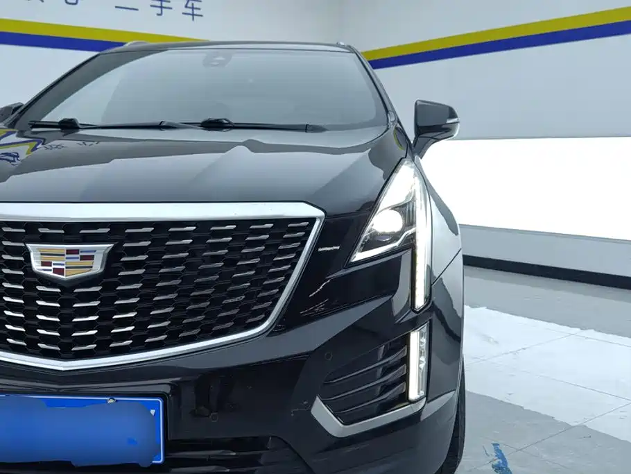Cadillac XT5 — фото 5
