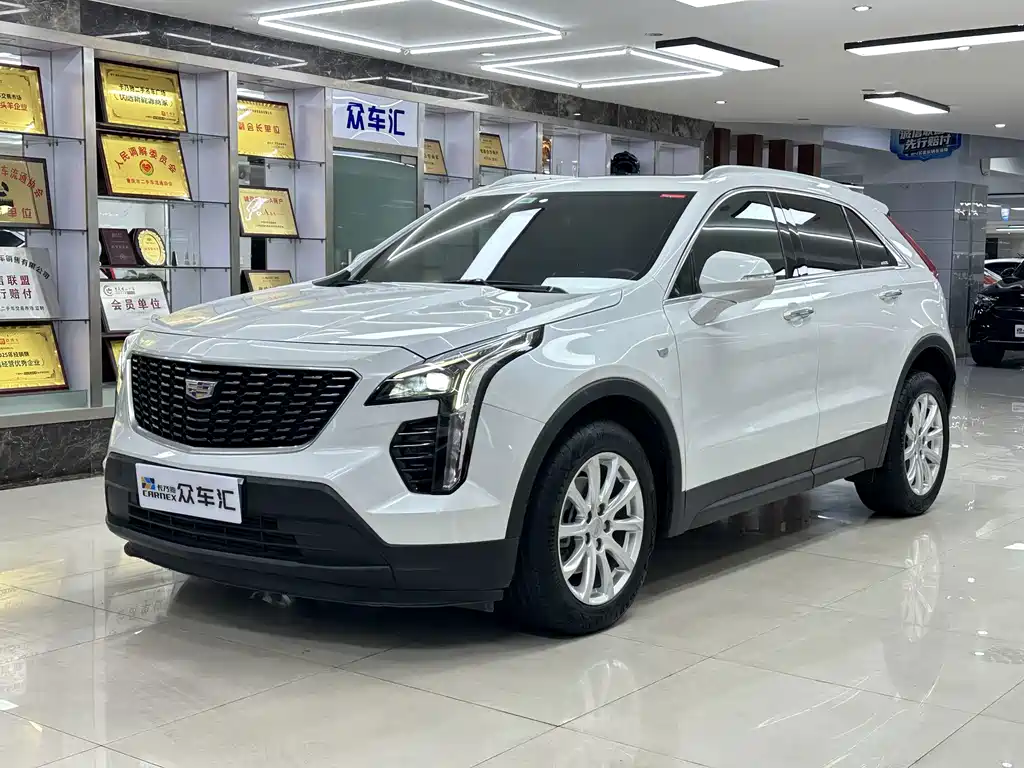 Cadillac XT4